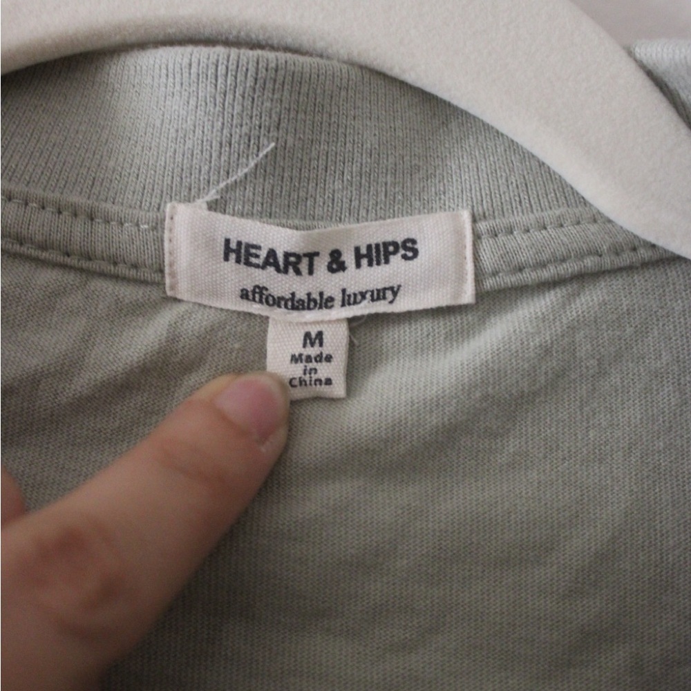 Cropped top - Picture 3 of 3